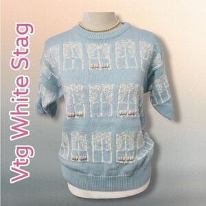 Vintage White Stag Short Sleeve Sweater Baby Blue & White Window Design VGUC M
